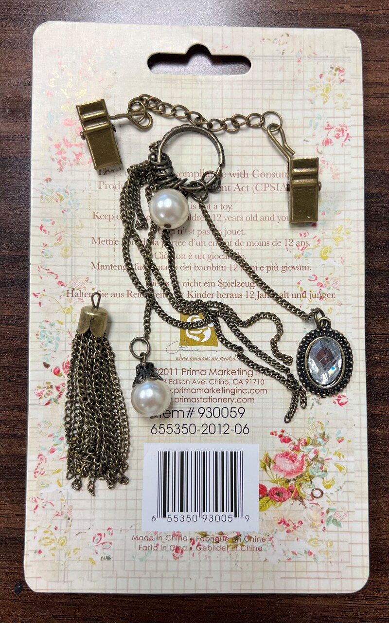 PRIMA MARKETING INC Prima Scrapbooking VINTAGE TRINKETS TASSELS 655350930059